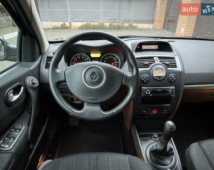 Черный Рено Меган, объемом двигателя 1.6 л и пробегом 203 тыс. км за 4850 $, фото 27 на Automoto.ua