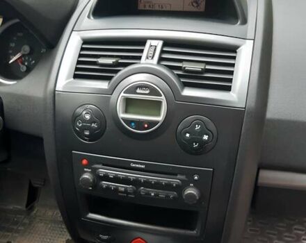 Чорний Рено Меган, об'ємом двигуна 1.6 л та пробігом 250 тис. км за 4500 $, фото 10 на Automoto.ua