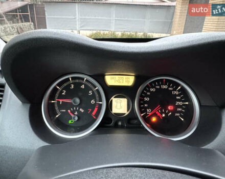 Черный Рено Меган, объемом двигателя 1.6 л и пробегом 203 тыс. км за 4850 $, фото 20 на Automoto.ua