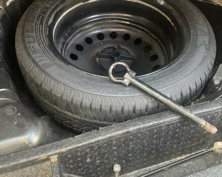 Черный Рено Меган, объемом двигателя 1.6 л и пробегом 264 тыс. км за 3700 $, фото 11 на Automoto.ua