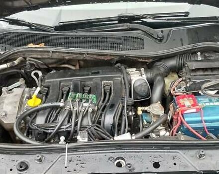 Черный Рено Меган, объемом двигателя 1.6 л и пробегом 283 тыс. км за 4750 $, фото 12 на Automoto.ua