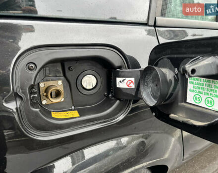 Черный Рено Меган, объемом двигателя 2 л и пробегом 240 тыс. км за 6300 $, фото 6 на Automoto.ua