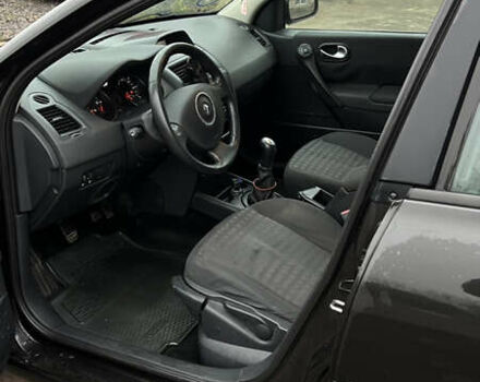 Чорний Рено Меган, об'ємом двигуна 1.6 л та пробігом 239 тис. км за 4500 $, фото 16 на Automoto.ua