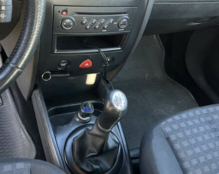 Черный Рено Меган, объемом двигателя 1.6 л и пробегом 237 тыс. км за 4700 $, фото 15 на Automoto.ua