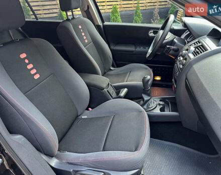 Черный Рено Меган, объемом двигателя 1.6 л и пробегом 203 тыс. км за 5500 $, фото 101 на Automoto.ua