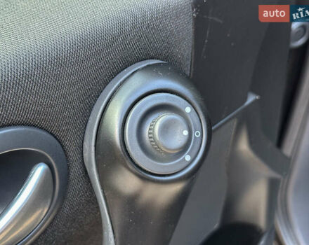 Черный Рено Меган, объемом двигателя 1.6 л и пробегом 203 тыс. км за 5500 $, фото 62 на Automoto.ua