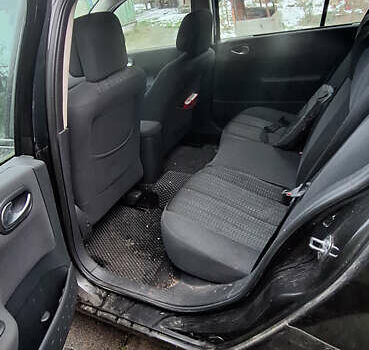 Чорний Рено Меган, об'ємом двигуна 1.6 л та пробігом 220 тис. км за 4200 $, фото 2 на Automoto.ua