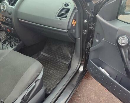 Черный Рено Меган, объемом двигателя 1.6 л и пробегом 258 тыс. км за 4900 $, фото 12 на Automoto.ua