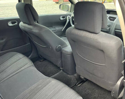 Черный Рено Меган, объемом двигателя 1.6 л и пробегом 235 тыс. км за 4200 $, фото 15 на Automoto.ua