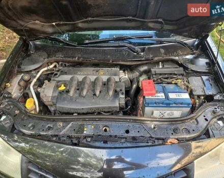 Черный Рено Меган, объемом двигателя 1.6 л и пробегом 213 тыс. км за 6400 $, фото 9 на Automoto.ua