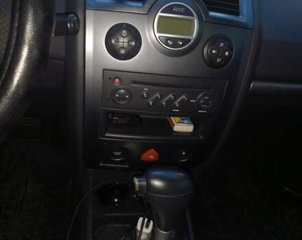 Черный Рено Меган, объемом двигателя 1.6 л и пробегом 213 тыс. км за 6400 $, фото 17 на Automoto.ua