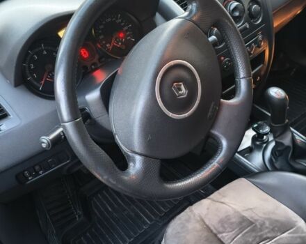 Черный Рено Меган, объемом двигателя 1.6 л и пробегом 233 тыс. км за 5000 $, фото 5 на Automoto.ua