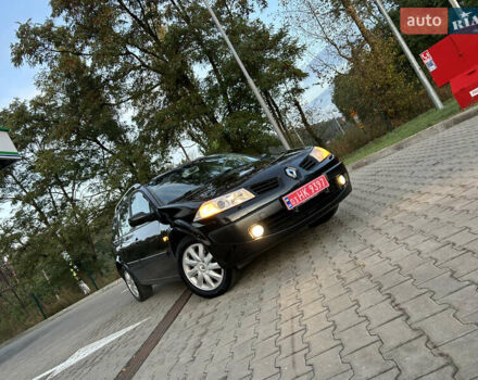 Черный Рено Меган, объемом двигателя 1.6 л и пробегом 209 тыс. км за 5699 $, фото 1 на Automoto.ua