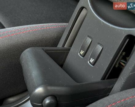 Черный Рено Меган, объемом двигателя 1.6 л и пробегом 203 тыс. км за 5500 $, фото 77 на Automoto.ua