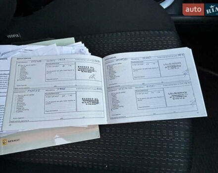 Черный Рено Меган, объемом двигателя 1.6 л и пробегом 209 тыс. км за 5699 $, фото 27 на Automoto.ua