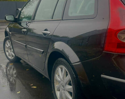 Рено Меган 2007 в Полтаве на Automoto.ua Черный Рено Меган, объемом двигателя 1.6 л и пробегом 266 тыс. км за 4800 $, фото 5 на Automoto.ua