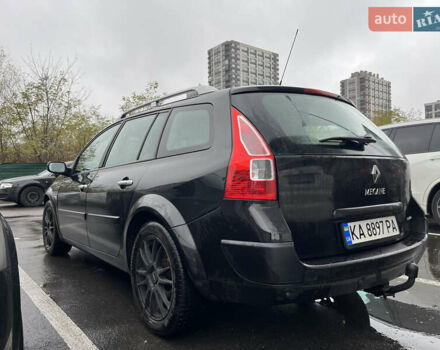 Черный Рено Меган, объемом двигателя 2 л и пробегом 240 тыс. км за 6300 $, фото 4 на Automoto.ua