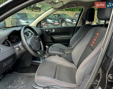 Черный Рено Меган, объемом двигателя 1.6 л и пробегом 203 тыс. км за 5500 $, фото 64 на Automoto.ua