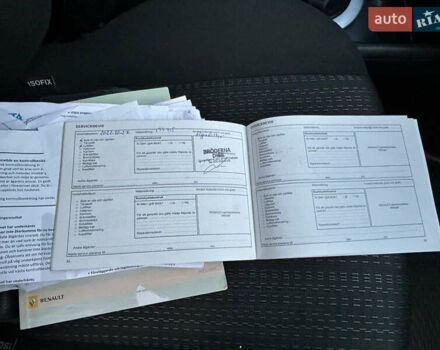 Черный Рено Меган, объемом двигателя 1.6 л и пробегом 209 тыс. км за 5699 $, фото 30 на Automoto.ua