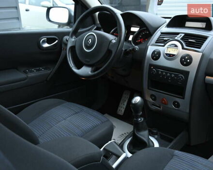 Черный Рено Меган, объемом двигателя 1.5 л и пробегом 266 тыс. км за 4600 $, фото 24 на Automoto.ua