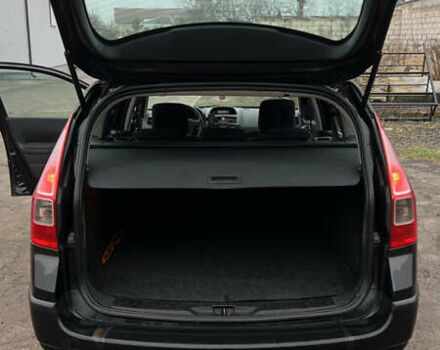 Чорний Рено Меган, об'ємом двигуна 1.6 л та пробігом 239 тис. км за 4500 $, фото 19 на Automoto.ua