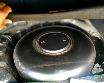 Черный Рено Меган, объемом двигателя 1.6 л и пробегом 240 тыс. км за 5800 $, фото 6 на Automoto.ua