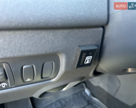 Чорний Рено Меган, об'ємом двигуна 1.6 л та пробігом 236 тис. км за 4900 $, фото 16 на Automoto.ua