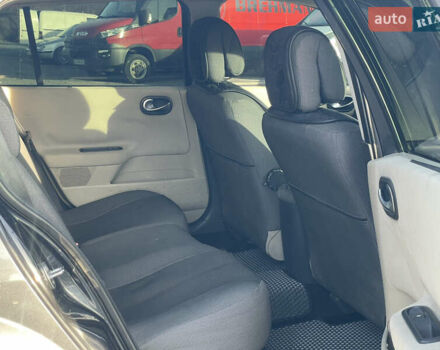 Чорний Рено Меган, об'ємом двигуна 1.46 л та пробігом 220 тис. км за 4799 $, фото 10 на Automoto.ua