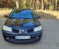 Чорний Рено Меган, об'ємом двигуна 2 л та пробігом 271 тис. км за 4500 $, фото 3 на Automoto.ua