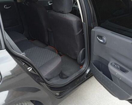 Черный Рено Меган, объемом двигателя 1.6 л и пробегом 185 тыс. км за 5300 $, фото 14 на Automoto.ua