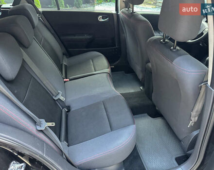 Черный Рено Меган, объемом двигателя 1.6 л и пробегом 203 тыс. км за 5500 $, фото 98 на Automoto.ua