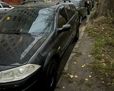 Черный Рено Меган, объемом двигателя 1.6 л и пробегом 250 тыс. км за 4500 $, фото 1 на Automoto.ua