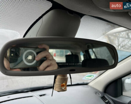 Черный Рено Меган, объемом двигателя 2 л и пробегом 240 тыс. км за 6300 $, фото 10 на Automoto.ua