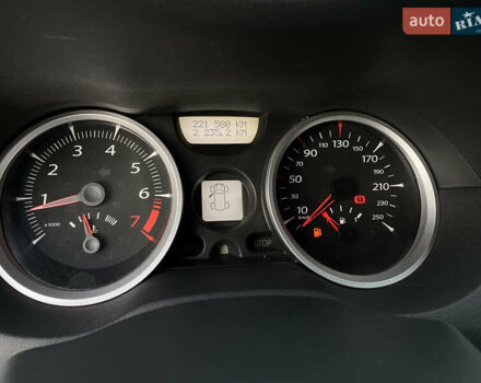 Черный Рено Меган, объемом двигателя 1.6 л и пробегом 220 тыс. км за 4499 $, фото 22 на Automoto.ua
