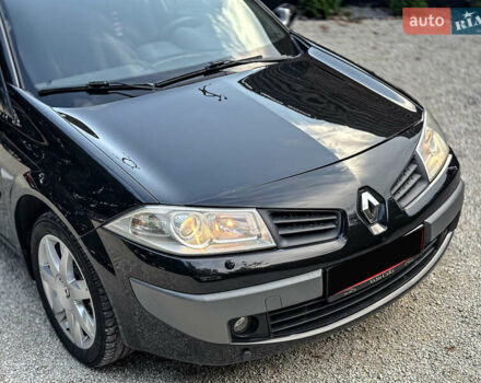 Черный Рено Меган, объемом двигателя 1.6 л и пробегом 203 тыс. км за 5500 $, фото 26 на Automoto.ua