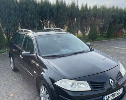 Черный Рено Меган, объемом двигателя 1.6 л и пробегом 235 тыс. км за 4200 $, фото 2 на Automoto.ua
