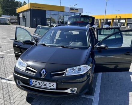 Черный Рено Меган, объемом двигателя 2 л и пробегом 233 тыс. км за 5499 $, фото 7 на Automoto.ua