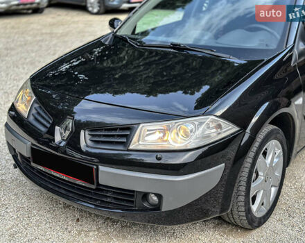 Черный Рено Меган, объемом двигателя 1.6 л и пробегом 203 тыс. км за 5500 $, фото 31 на Automoto.ua