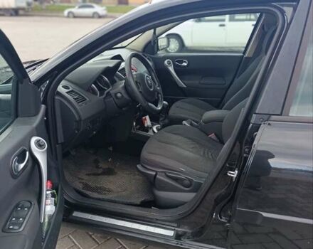 Черный Рено Меган, объемом двигателя 1.6 л и пробегом 300 тыс. км за 4700 $, фото 6 на Automoto.ua