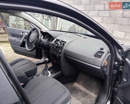 Чорний Рено Меган, об'ємом двигуна 1.9 л та пробігом 245 тис. км за 5000 $, фото 1 на Automoto.ua