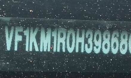 Чорний Рено Меган, об'ємом двигуна 1.6 л та пробігом 322 тис. км за 4517 $, фото 9 на Automoto.ua