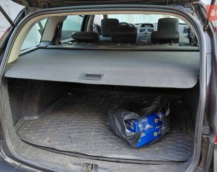 Черный Рено Меган, объемом двигателя 1.6 л и пробегом 235 тыс. км за 4850 $, фото 17 на Automoto.ua