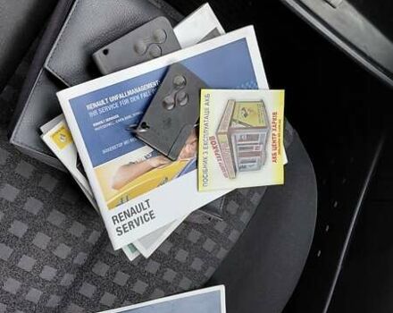 Черный Рено Меган, объемом двигателя 1.6 л и пробегом 235 тыс. км за 4850 $, фото 16 на Automoto.ua