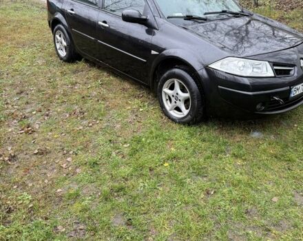 Черный Рено Меган, объемом двигателя 1.5 л и пробегом 400 тыс. км за 2600 $, фото 1 на Automoto.ua