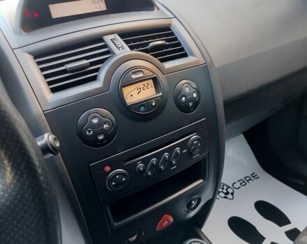 Чорний Рено Меган, об'ємом двигуна 1.6 л та пробігом 185 тис. км за 6199 $, фото 19 на Automoto.ua