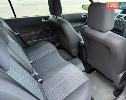 Черный Рено Меган, объемом двигателя 1.6 л и пробегом 210 тыс. км за 5950 $, фото 21 на Automoto.ua