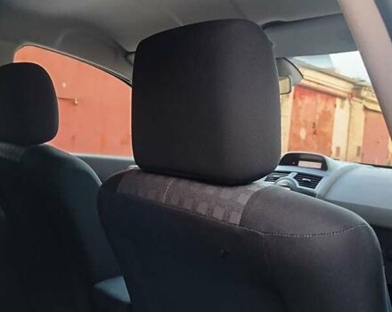 Чорний Рено Меган, об'ємом двигуна 1.6 л та пробігом 185 тис. км за 6199 $, фото 101 на Automoto.ua