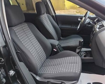 Чорний Рено Меган, об'ємом двигуна 1.6 л та пробігом 185 тис. км за 6199 $, фото 116 на Automoto.ua