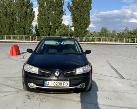 Рено Меган 2008 в Киеве на Automoto.ua Черный Рено Меган, объемом двигателя 2 л и пробегом 145 тыс. км за 7100 $, фото 1 на Automoto.ua