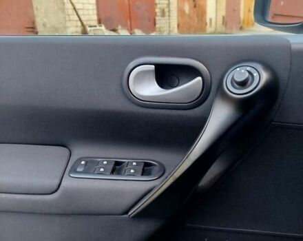 Чорний Рено Меган, об'ємом двигуна 1.6 л та пробігом 185 тис. км за 6199 $, фото 83 на Automoto.ua